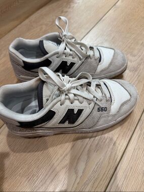 New Balance 550 White and Gray Casual Sneakers